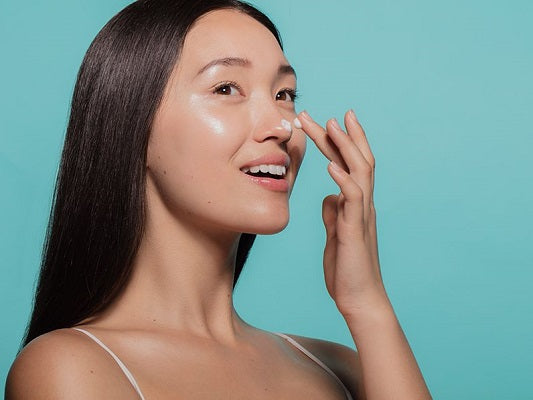 4 K-Beauty Trends To Amp Up Your Spring Skincare Routine